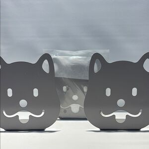 Gray dog-Shaped Bookends